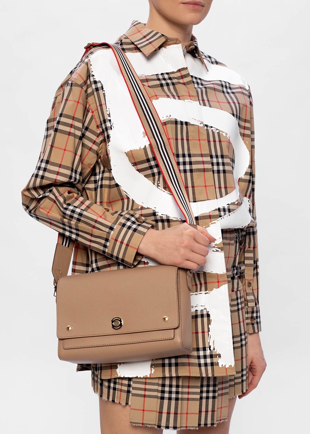 Burberry note online bag